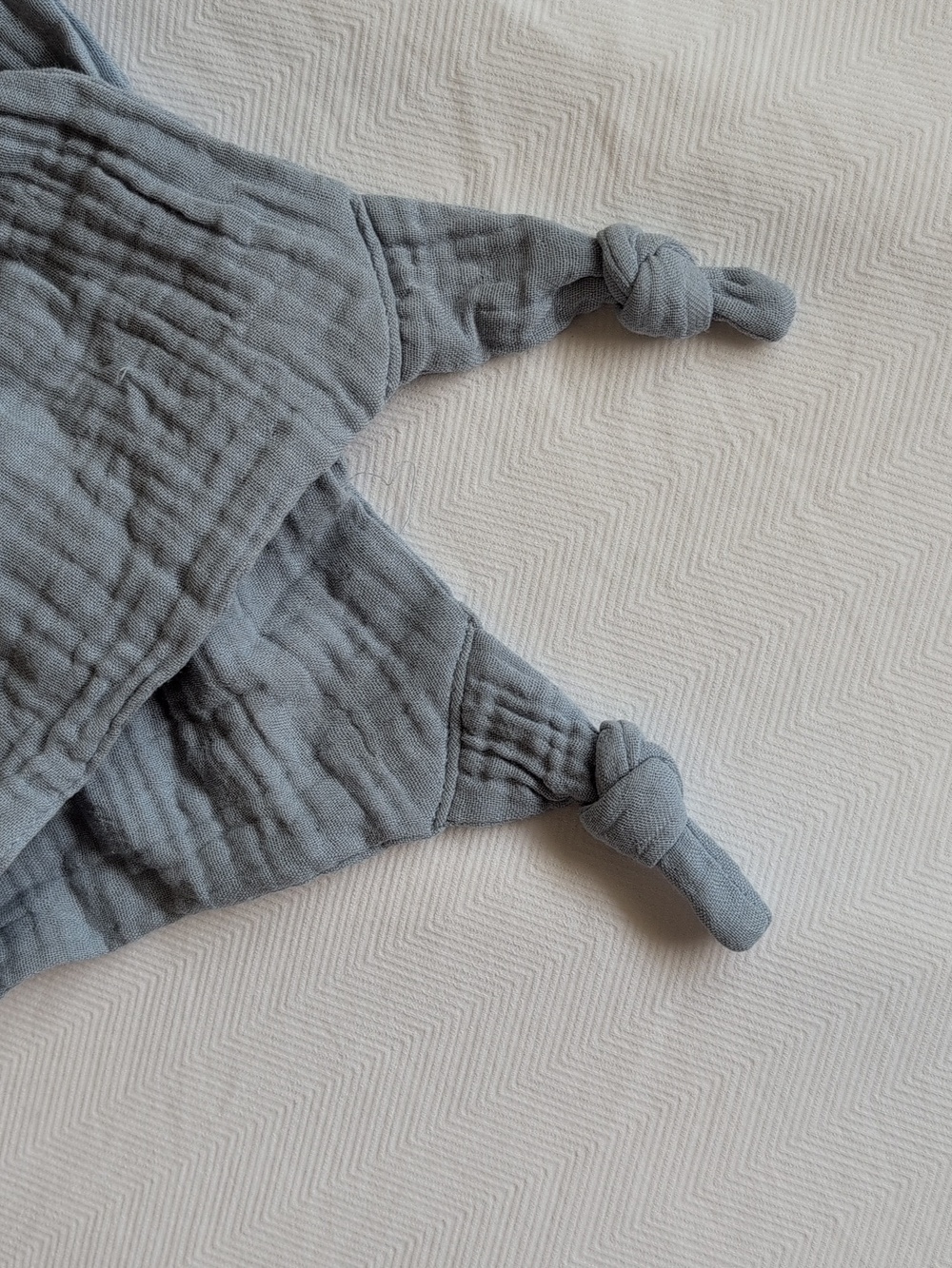 bunny lovey cotton gauze baby security blanket in blue gray unisex neutral - Picture 4 of 5